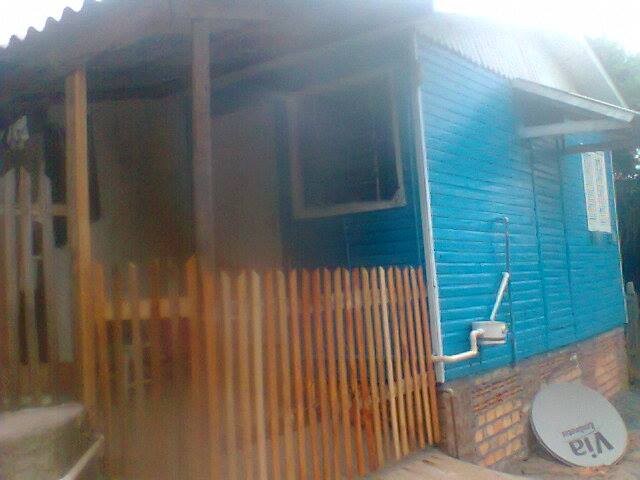 Foto 1 - Alugo casa de madeira duplada